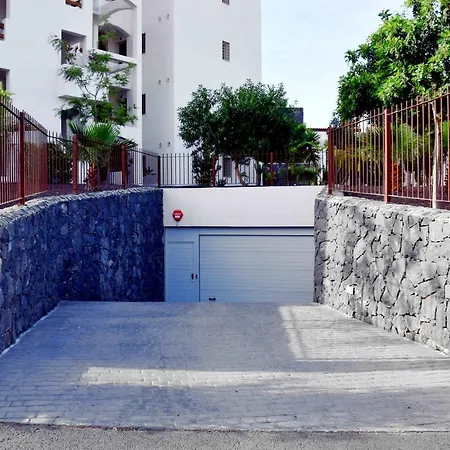 Ancor 1-1 Pool View 2b Palm-mar